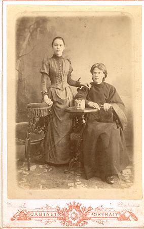 Большая фотография М.С.Елабужского и Марии в молодости