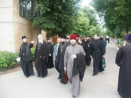 Июнь 2003 г. Участники сборов священнослужителей в Рязани.